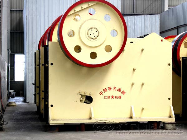 礦石破碎機(jī)設(shè)備如何選擇？河南破碎機(jī)廠家