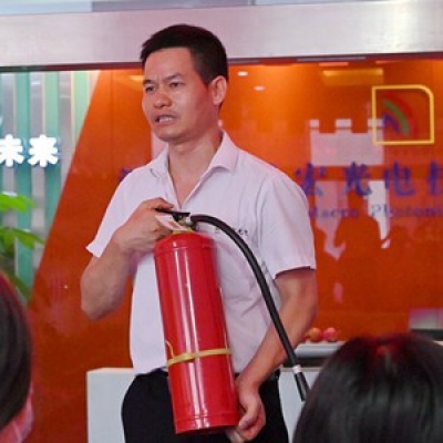 安全工作無(wú)小事 納宏光電開展消防疏散演練