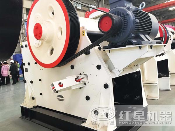 新一代CJ歐版顎式破碎機(jī)憑借高產(chǎn)、低耗迅速走紅市場