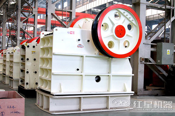 200噸碎石機(jī)價(jià)格多少錢，有哪些型號？