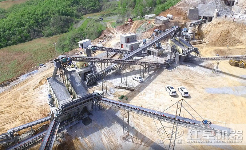 石灰粉碎機(jī)多少錢？附視頻