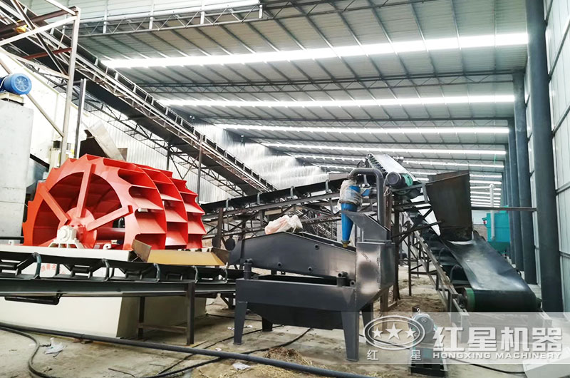 水洗沙機(jī)械多少錢一套？（內(nèi)有大型水洗沙機(jī)械工作視頻）
