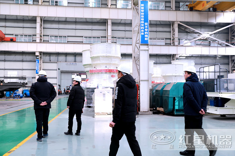 反擊破與圓錐破有什么區(qū)別，制砂用反擊破好還是圓錐破好？