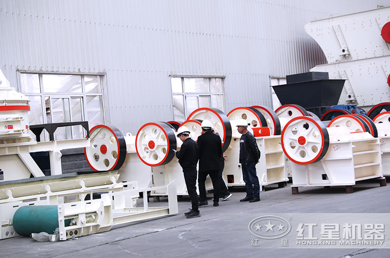 石子粉碎機(jī)有哪些？哪種適合中小型石料廠？