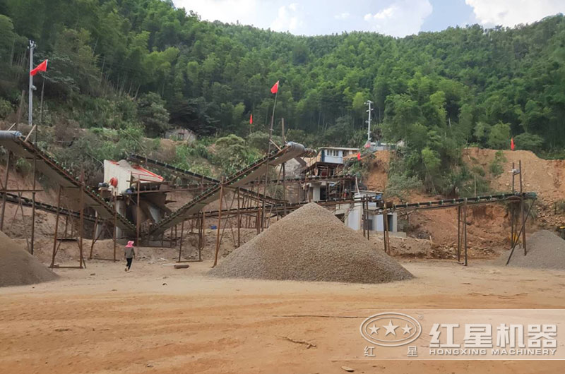 15萬預(yù)算，能買到哪種河卵石及建筑廢料用多功能破碎機(jī)？