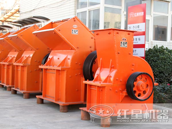 錘破機(jī)與反擊破碎機(jī)哪個(gè)更適用于二段破碎？